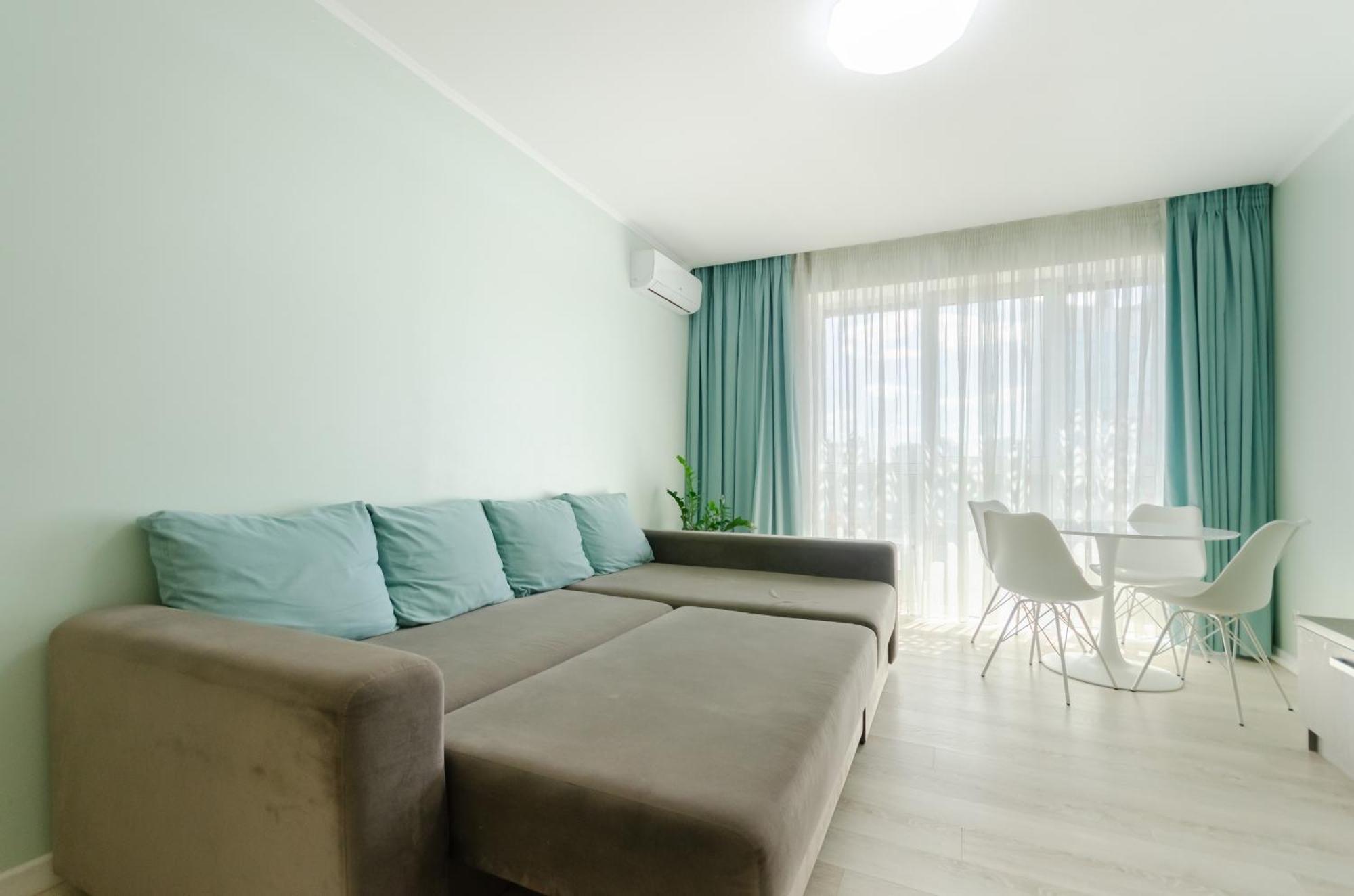 21-212 Petrovdom In Mint Apartments At Rc Kvartet Near Central Railway Station キエフ エクステリア 写真
