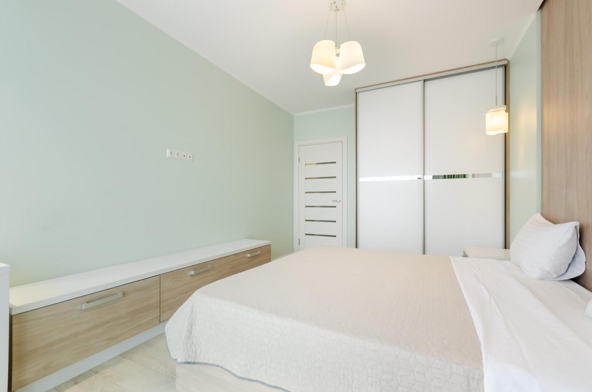 21-212 Petrovdom In Mint Apartments At Rc Kvartet Near Central Railway Station キエフ エクステリア 写真